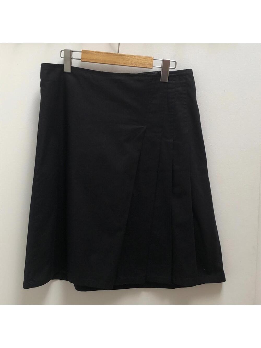 Black half-pleated skirt - heavy cotton - H&M - size 10